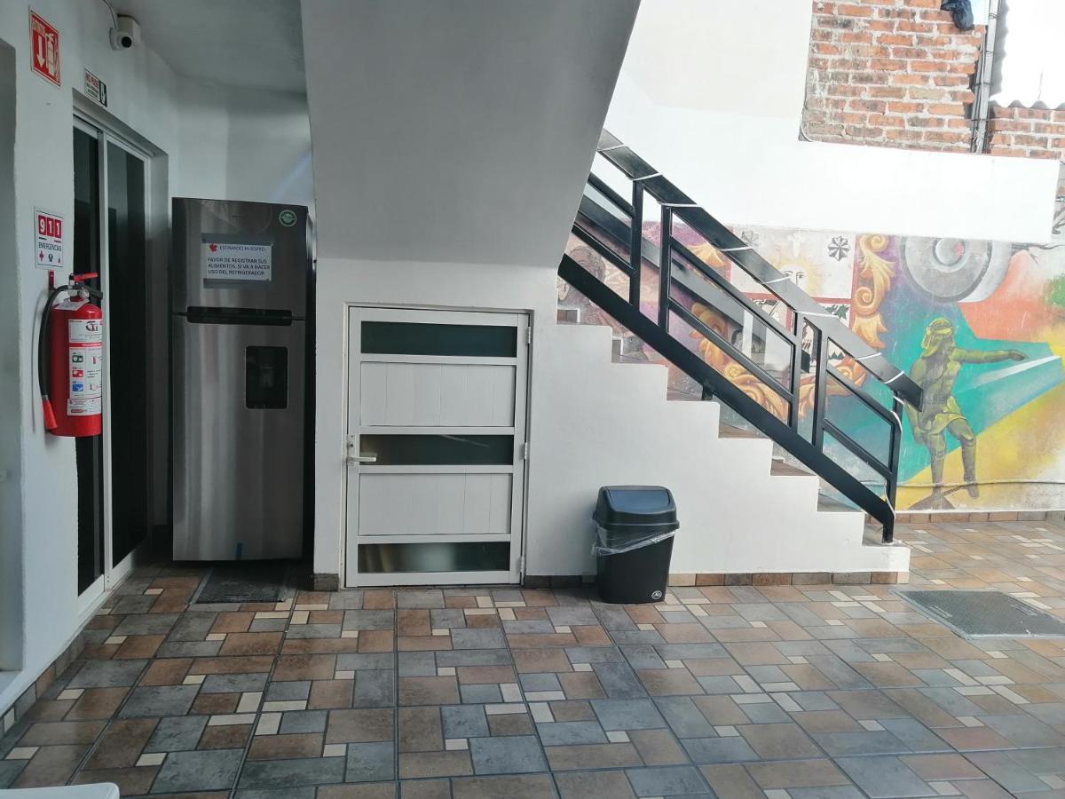קרטרו Hostal Maple מראה חיצוני תמונה