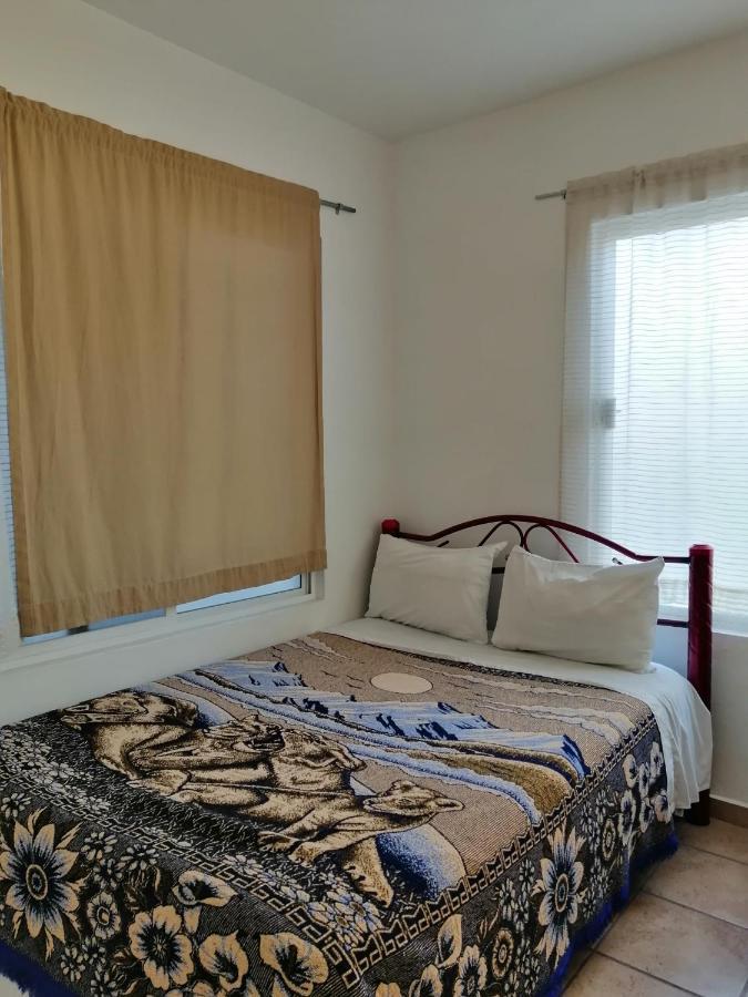 קרטרו Hostal Maple מראה חיצוני תמונה