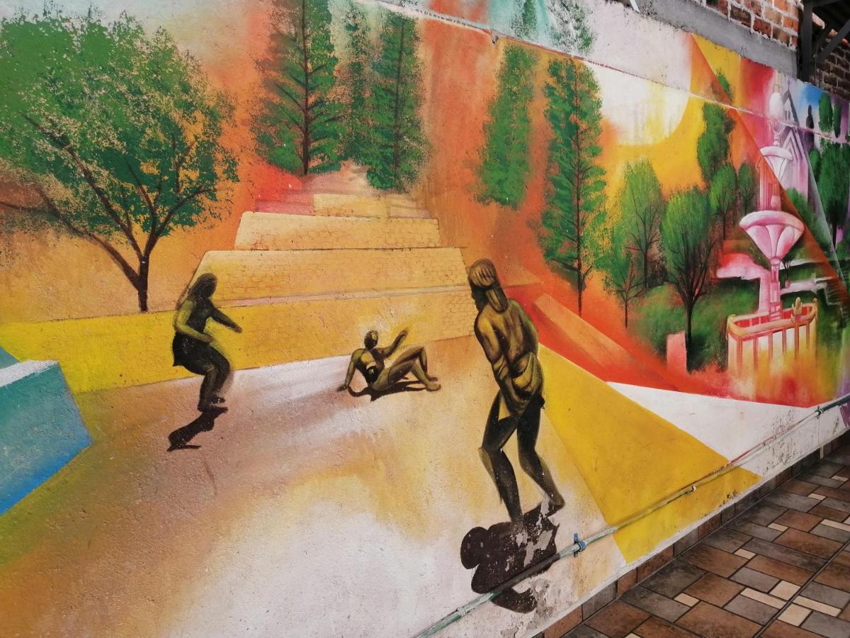 קרטרו Hostal Maple מראה חיצוני תמונה