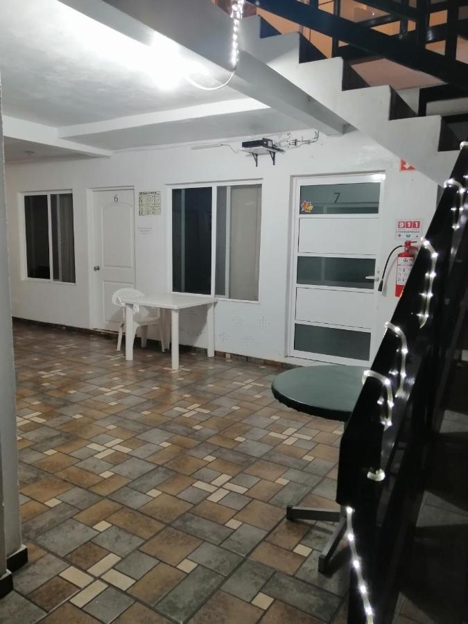 קרטרו Hostal Maple מראה חיצוני תמונה