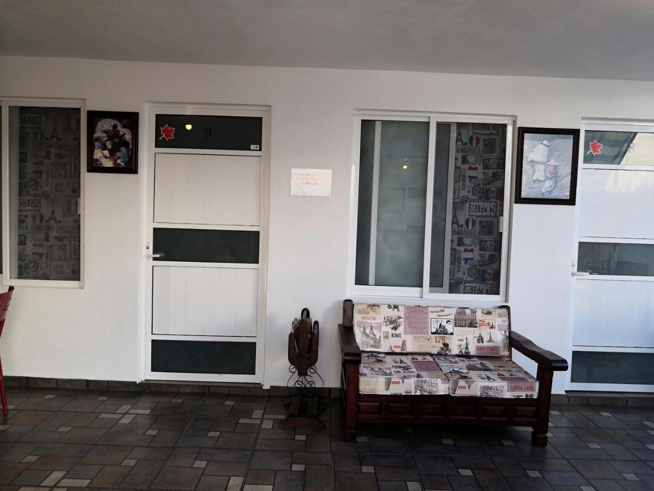 קרטרו Hostal Maple מראה חיצוני תמונה